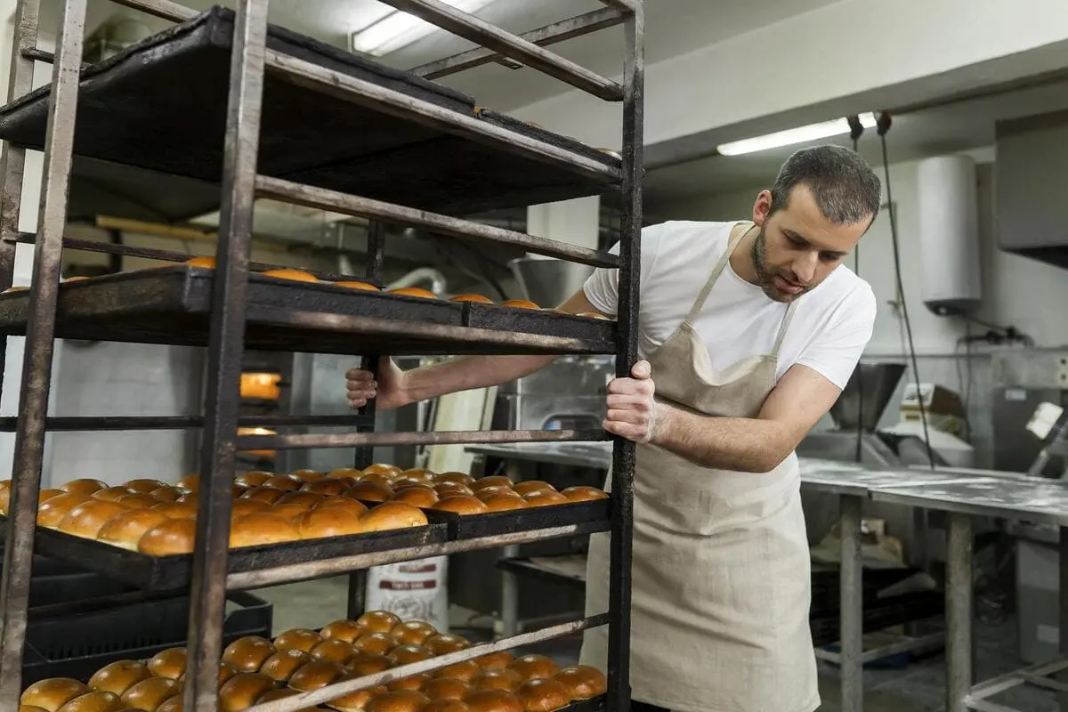 Marketing sensorial: como usar o cheiro de pão para vender mais